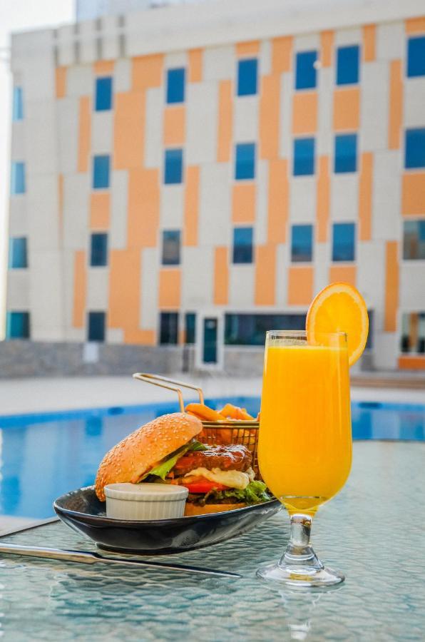 Vogo Grand Hotel Formerly Best Western Plus Hotel Dubai Academic City 외부 사진