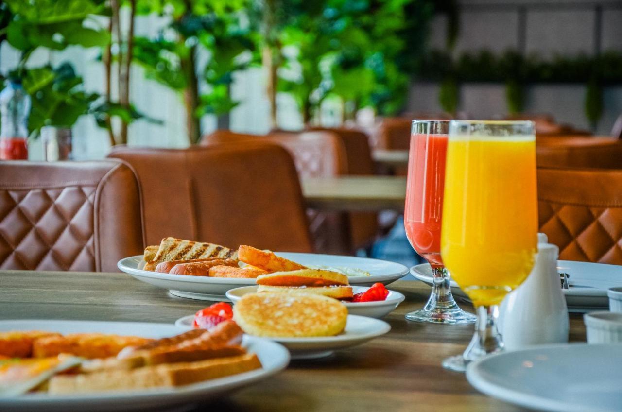Vogo Grand Hotel Formerly Best Western Plus Hotel Dubai Academic City 외부 사진
