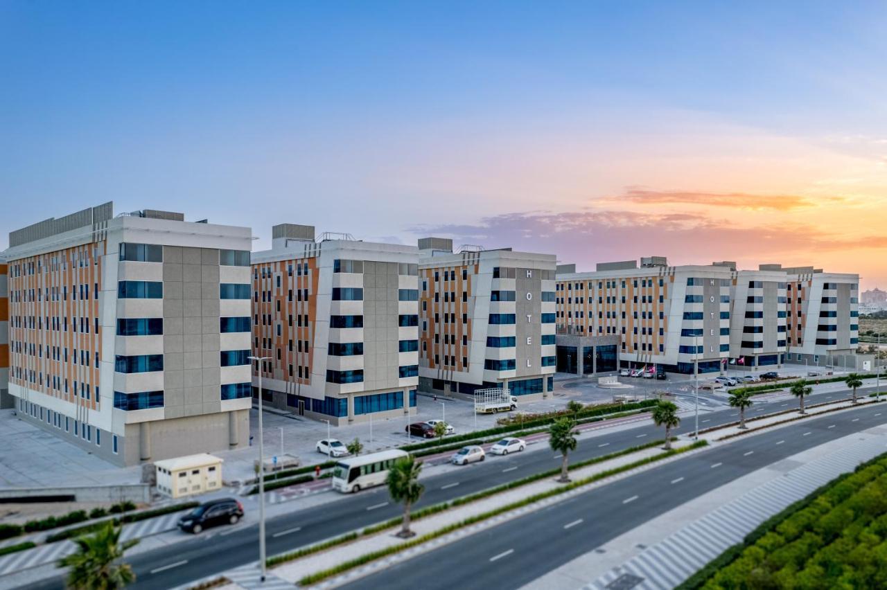 Vogo Grand Hotel Formerly Best Western Plus Hotel Dubai Academic City 외부 사진